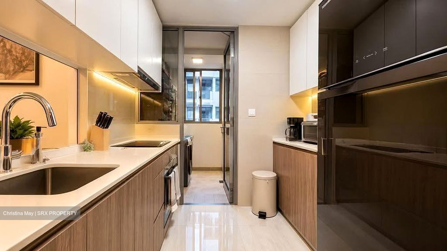 Sol Acres (D23), Condominium #620102601